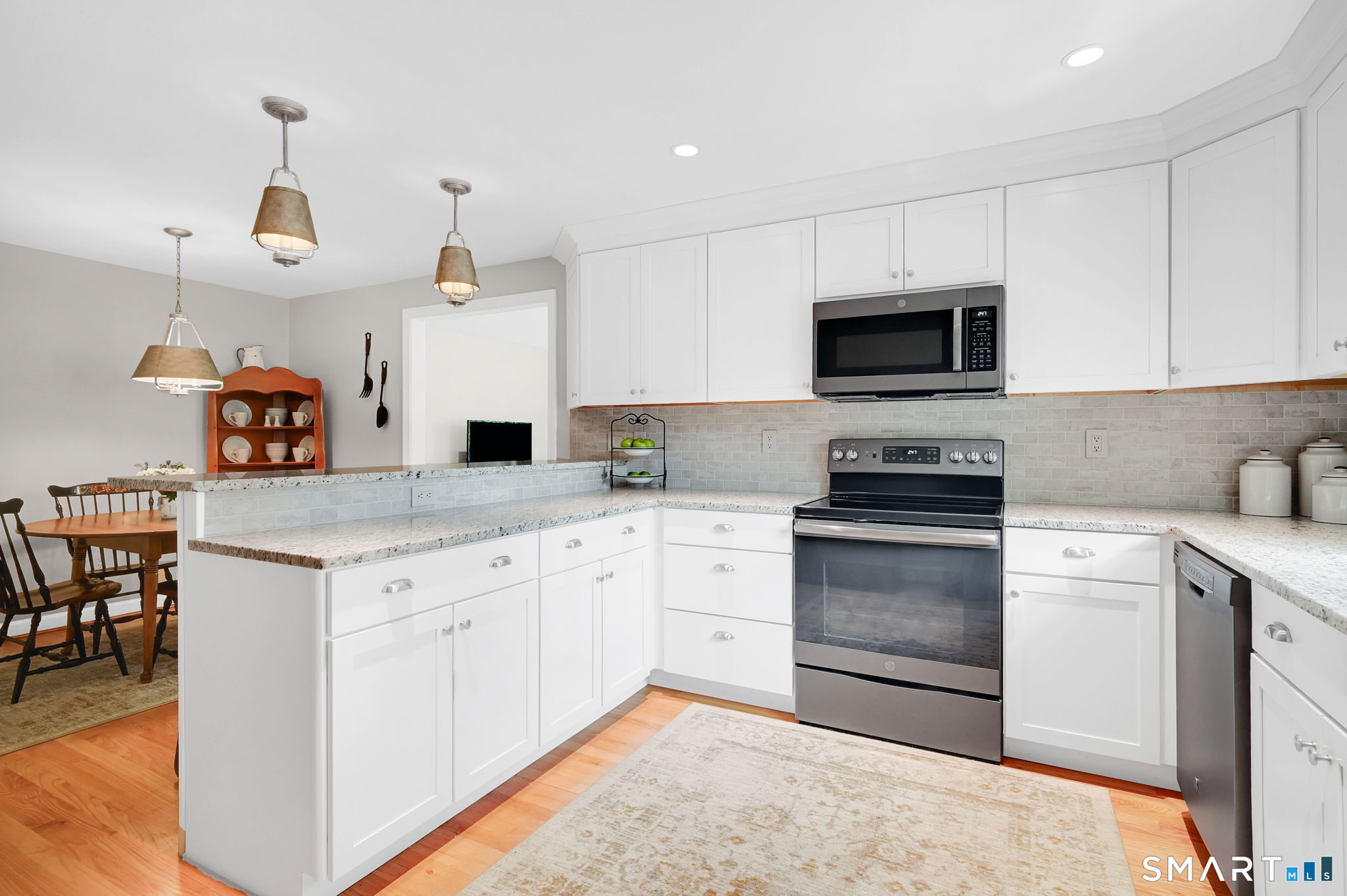 88 Reed Road Tolland, CT 06084 - Photo 7 of 36