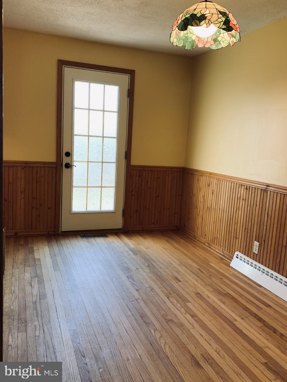 374 Hillcrest Road York, PA 17403 - Photo 11 of 40