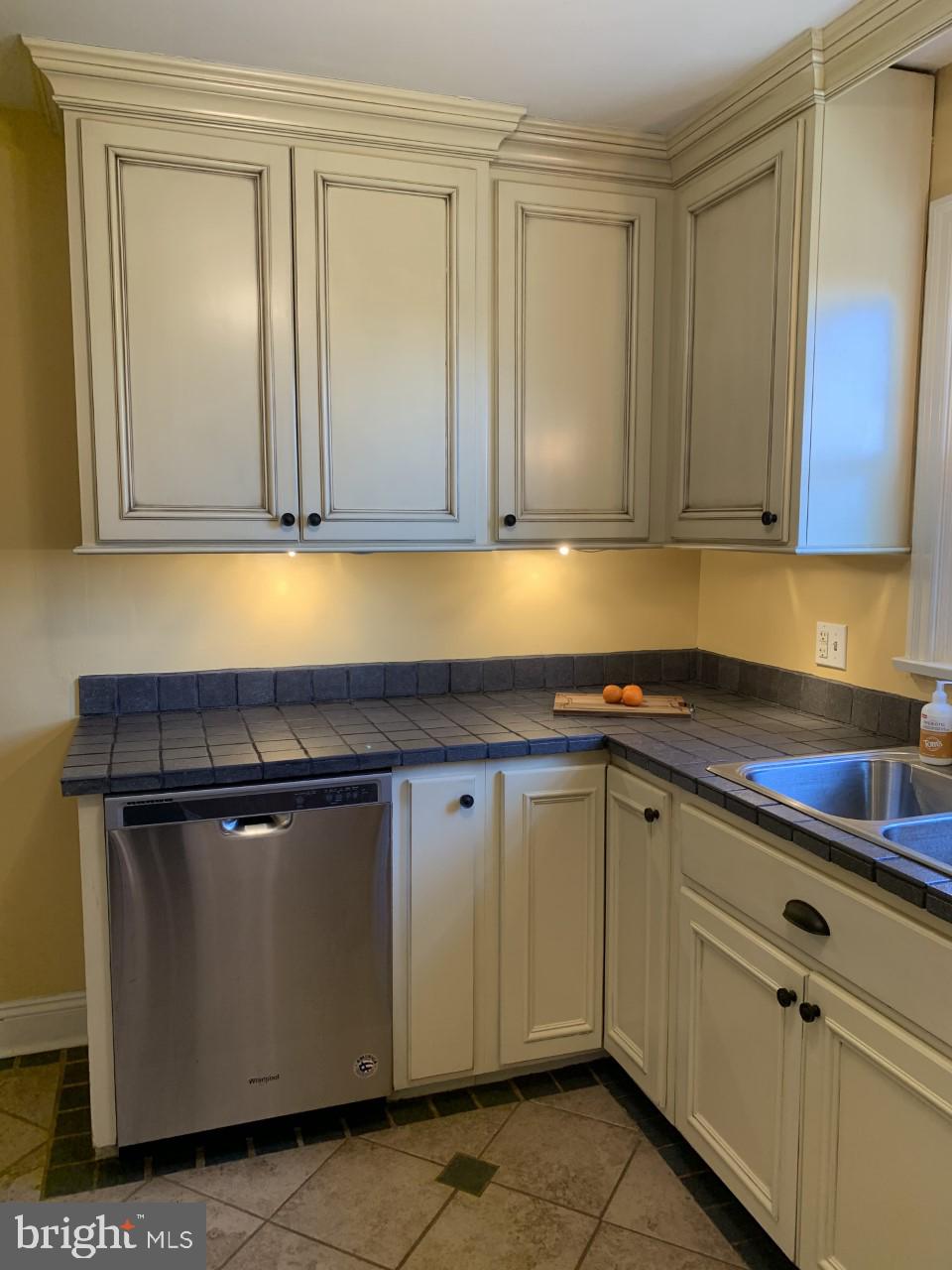 374 Hillcrest Road York, PA 17403 - Photo 18 of 40