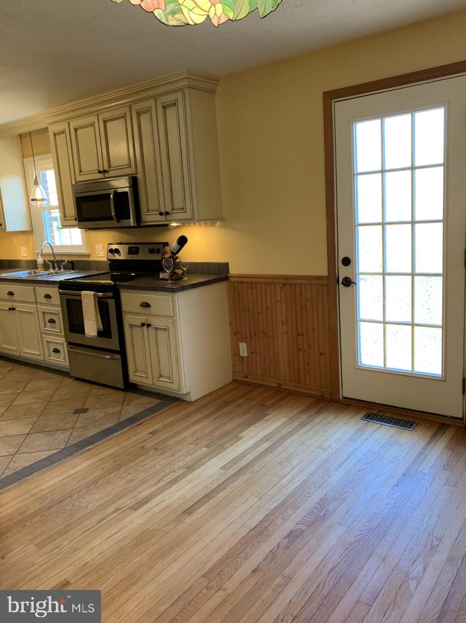 374 Hillcrest Road York, PA 17403 - Photo 19 of 40