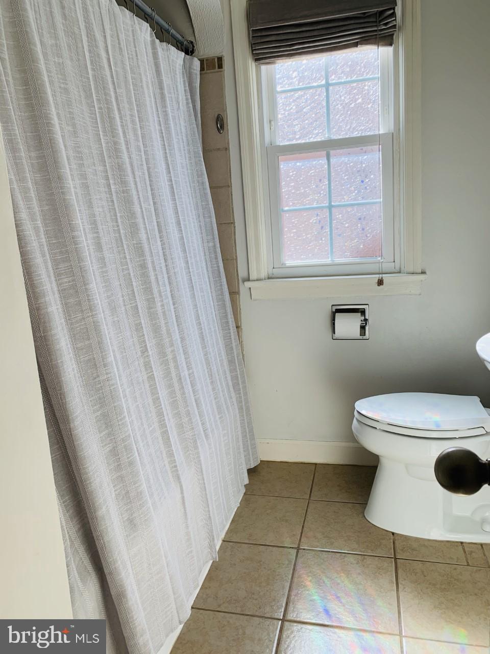 374 Hillcrest Road York, PA 17403 - Photo 23 of 40