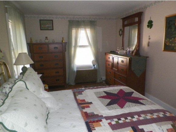 508 Barney Road Bennington, VT 05201 - Photo 15 of 23