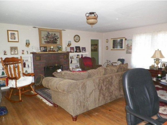 508 Barney Road Bennington, VT 05201 - Photo 5 of 23