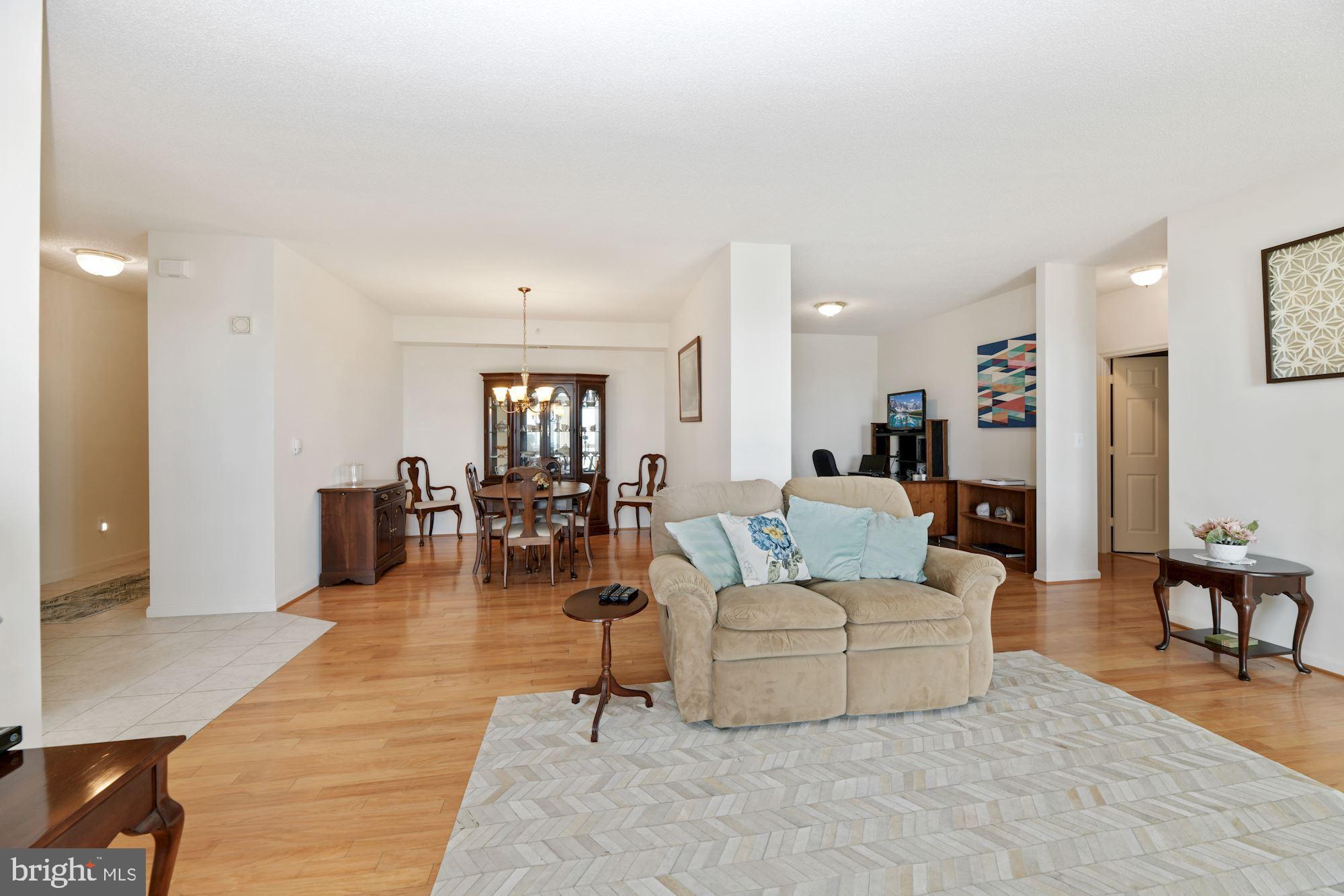 19355 Cypress Ridge Terrace, Unit 812 Leesburg, VA 20176 - Photo 11 of 42