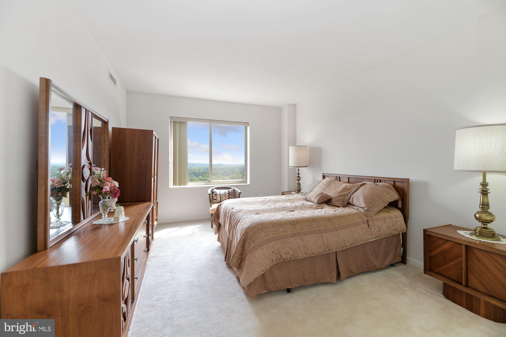 19355 Cypress Ridge Terrace, Unit 812 Leesburg, VA 20176 - Photo 21 of 42