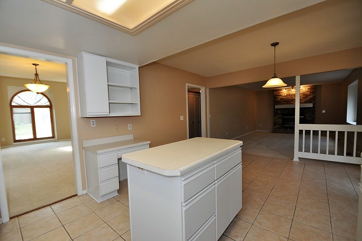 527 Ridge Hill Place Fort Wayne, IN 46804 - Photo 11 of 23 Gallery Image 11