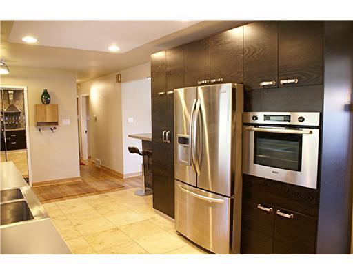 410 Highview Road Wexford, PA 15090 - Photo 7 of 18 Kitchen.