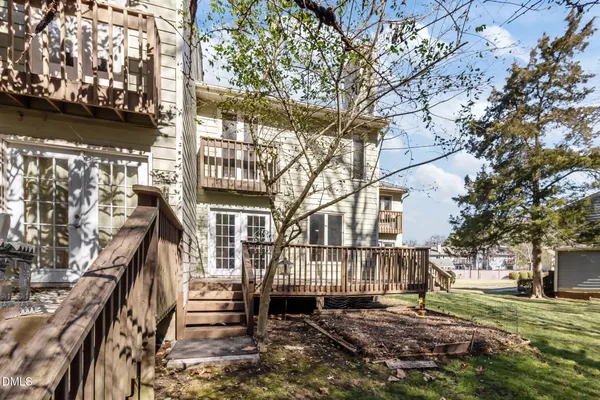 $269,000 | 250 South Estes Drive, Unit 71, Chapel Hill, NC 27514