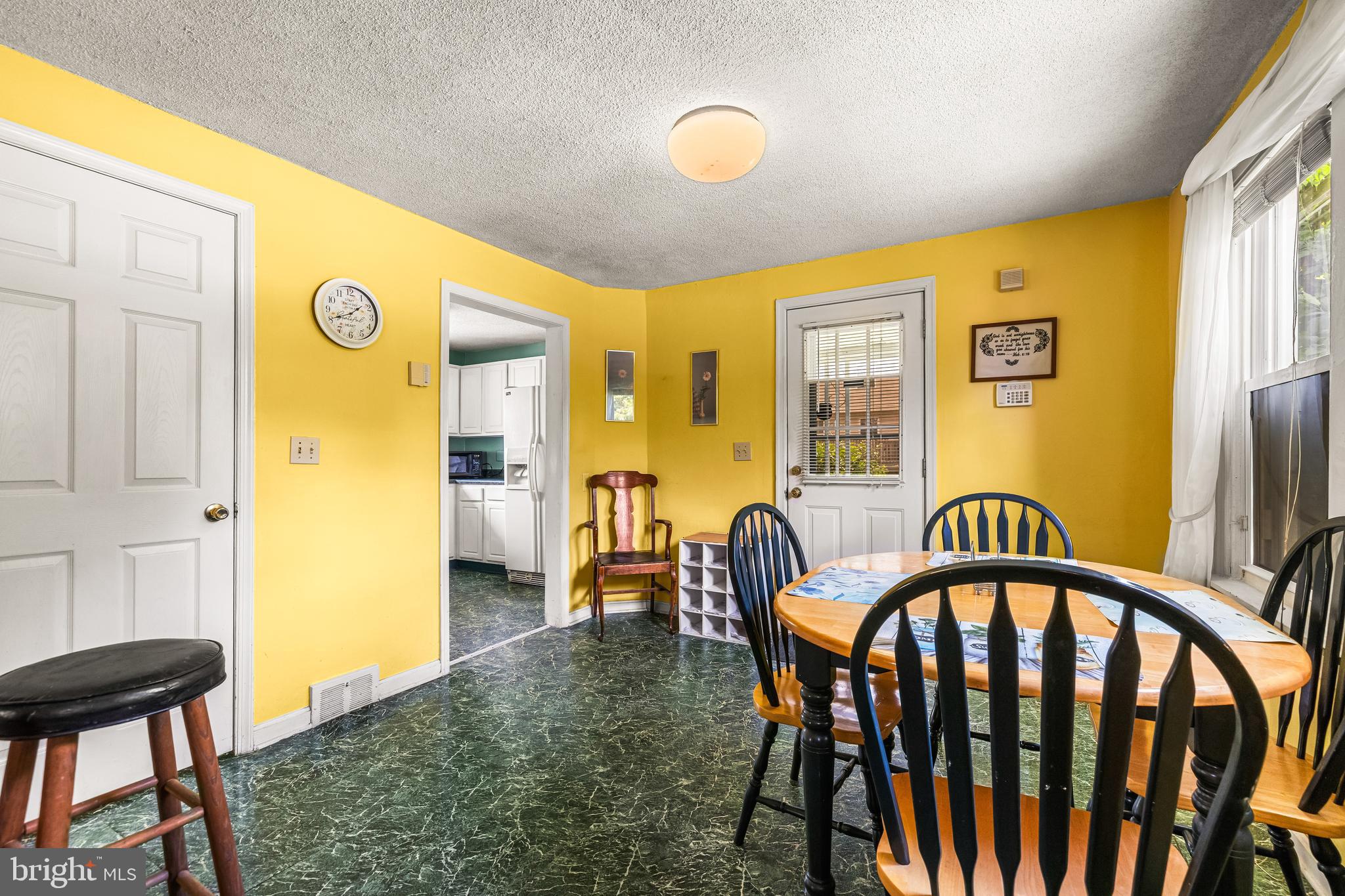 3619 Chapman Road Randallstown, MD 21133 - Photo 13 of 49