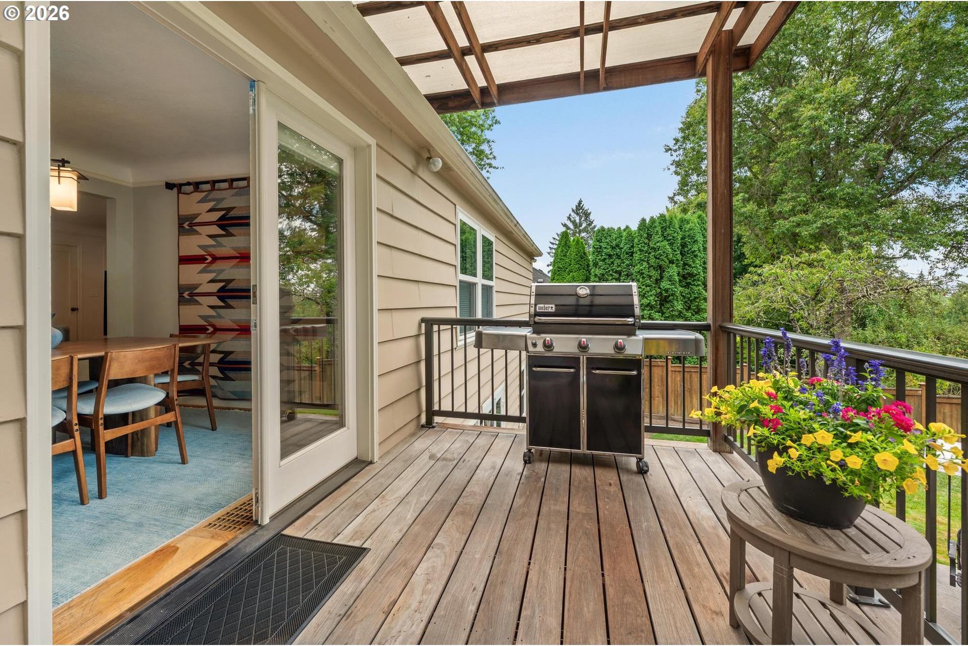 3125 Southwest Ridgewood Avenue Portland, OR 97225 - Photo 19 of 48 Gallery Image 19