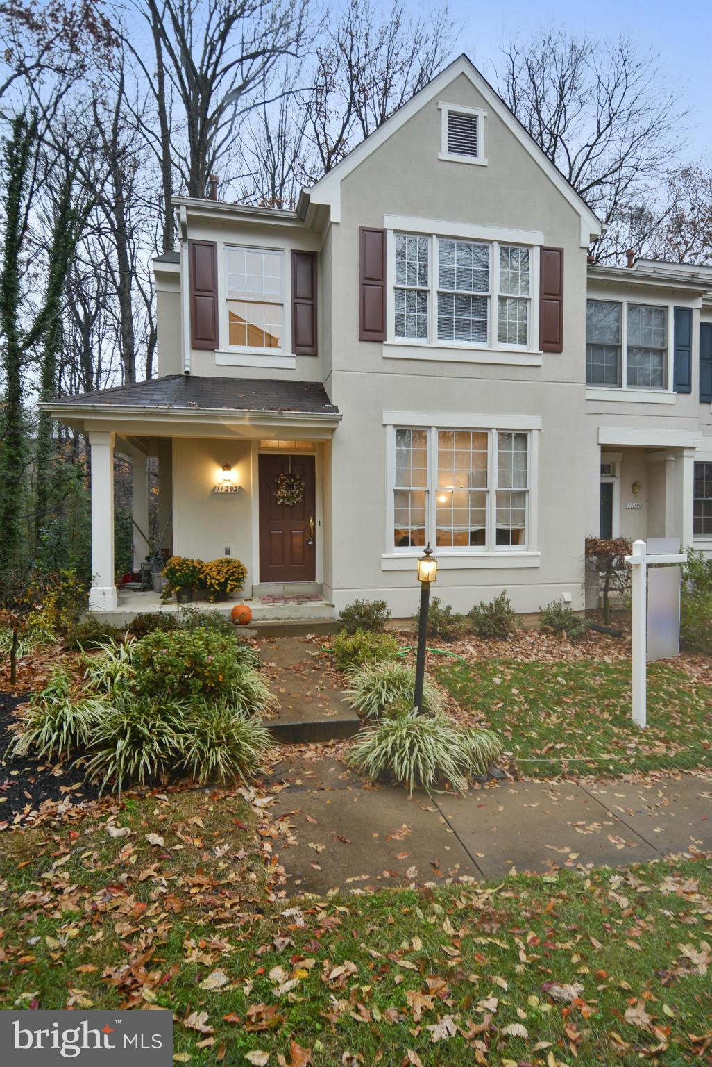 11292 Fairwind Way Reston, VA 20190 - Photo 7 of 30 Exterior (Front)
