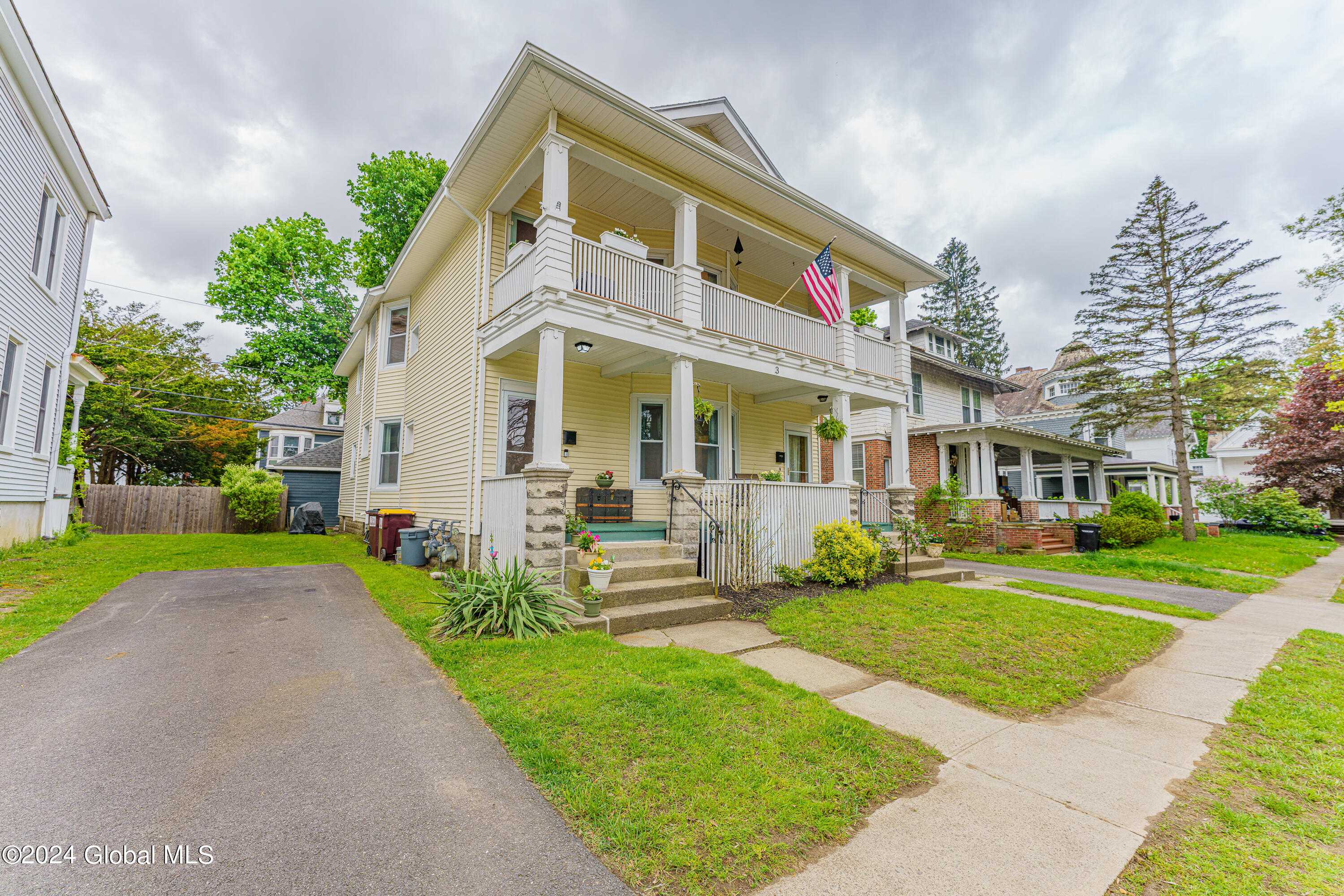 3 Terrace Place Troy, NY 12180 - Photo 2 of 46 0 Front 3