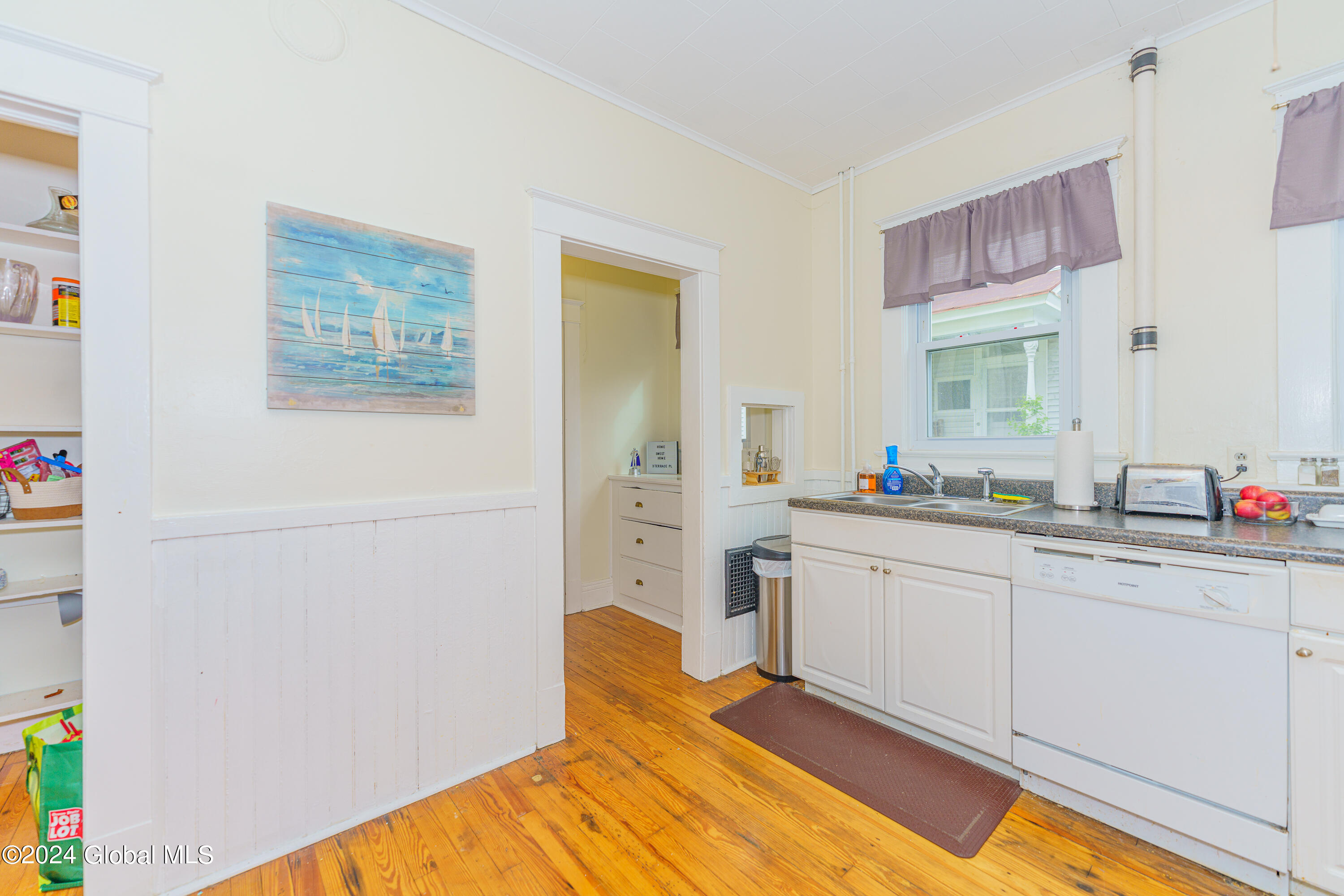 3 Terrace Place Troy, NY 12180 - Photo 32 of 46 2 Apt Down 13