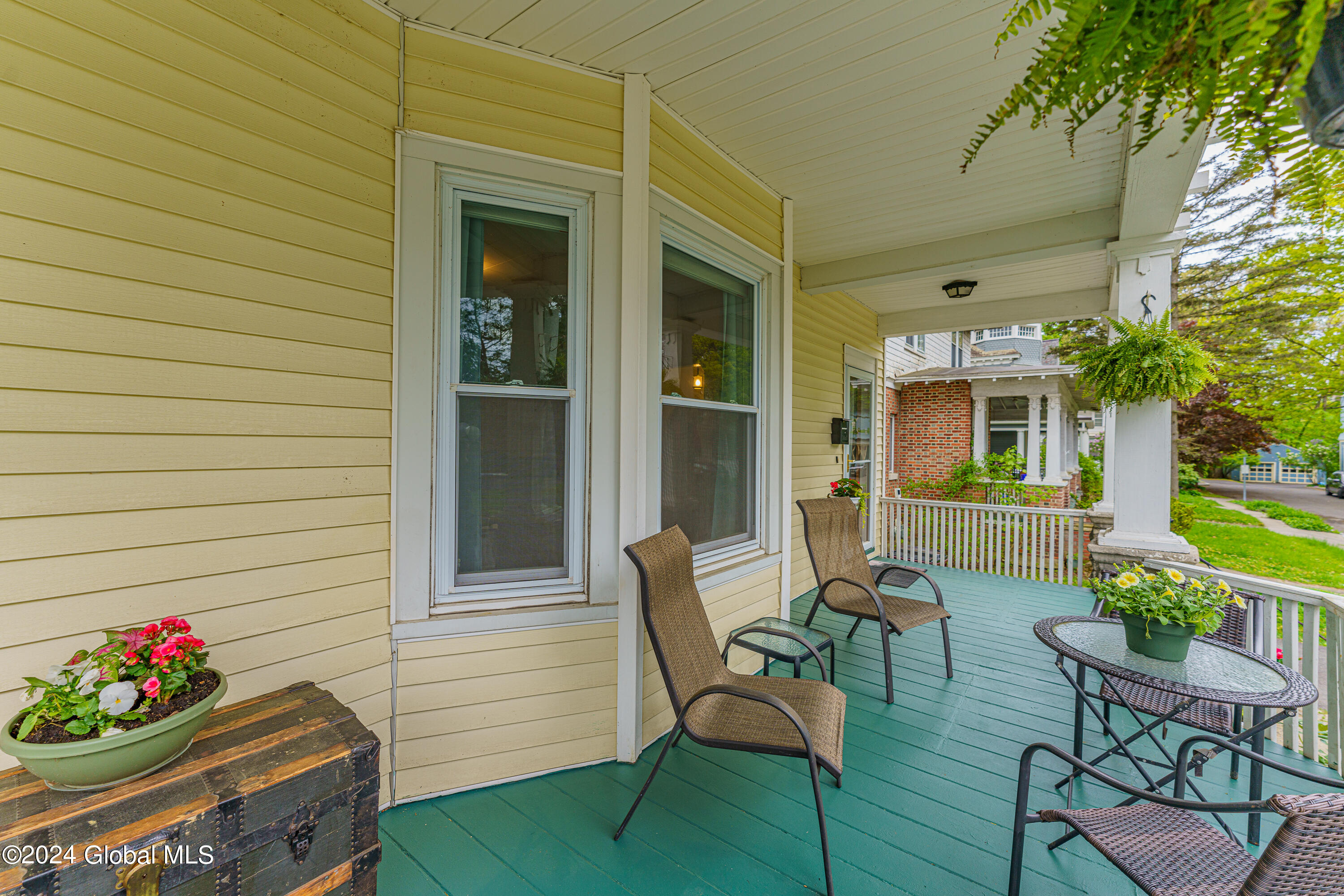 3 Terrace Place Troy, NY 12180 - Photo 4 of 46 0 Front 4