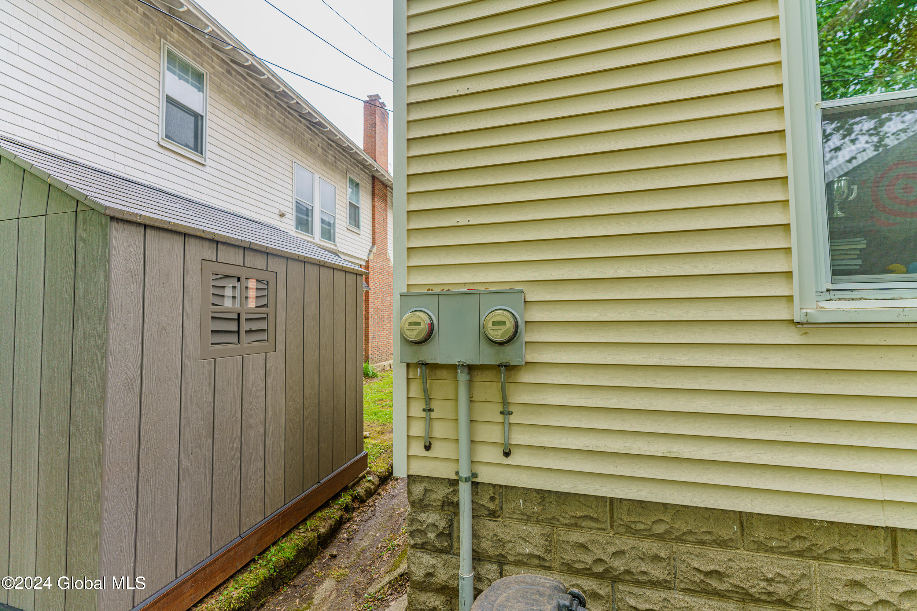 3 Terrace Place Troy, NY 12180 - Photo 43 of 46 Yard 2