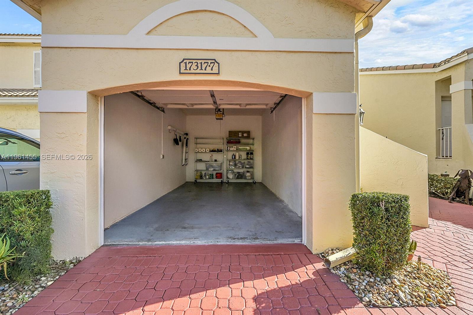 17317 Boca Club Boulevard, Unit 7 Boca Raton, FL 33487 - Photo 6 of 48 a view of entryway