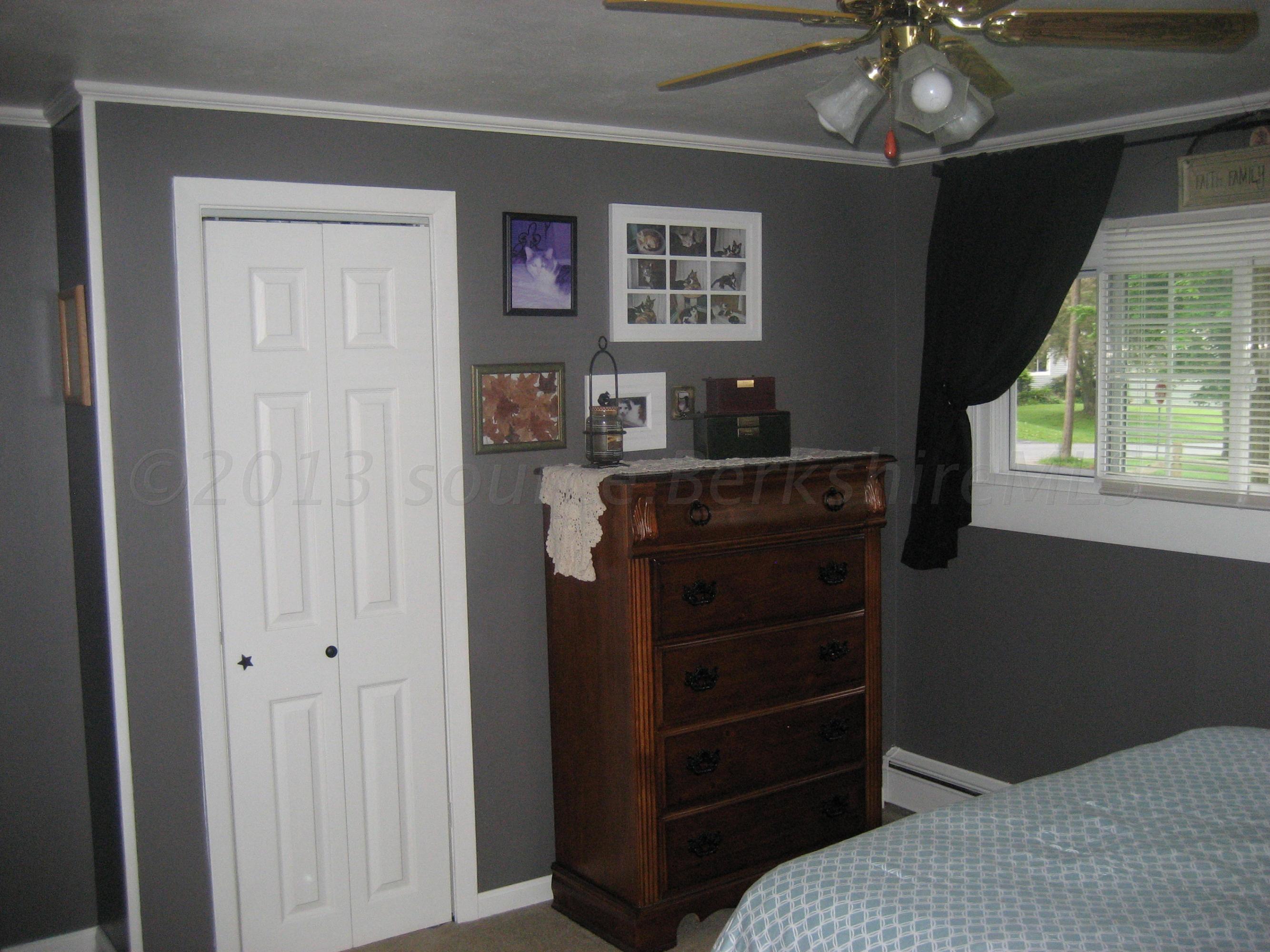 48 Edgemere Road Dalton, MA 01226 - Photo 55 of 64 Master Bed2