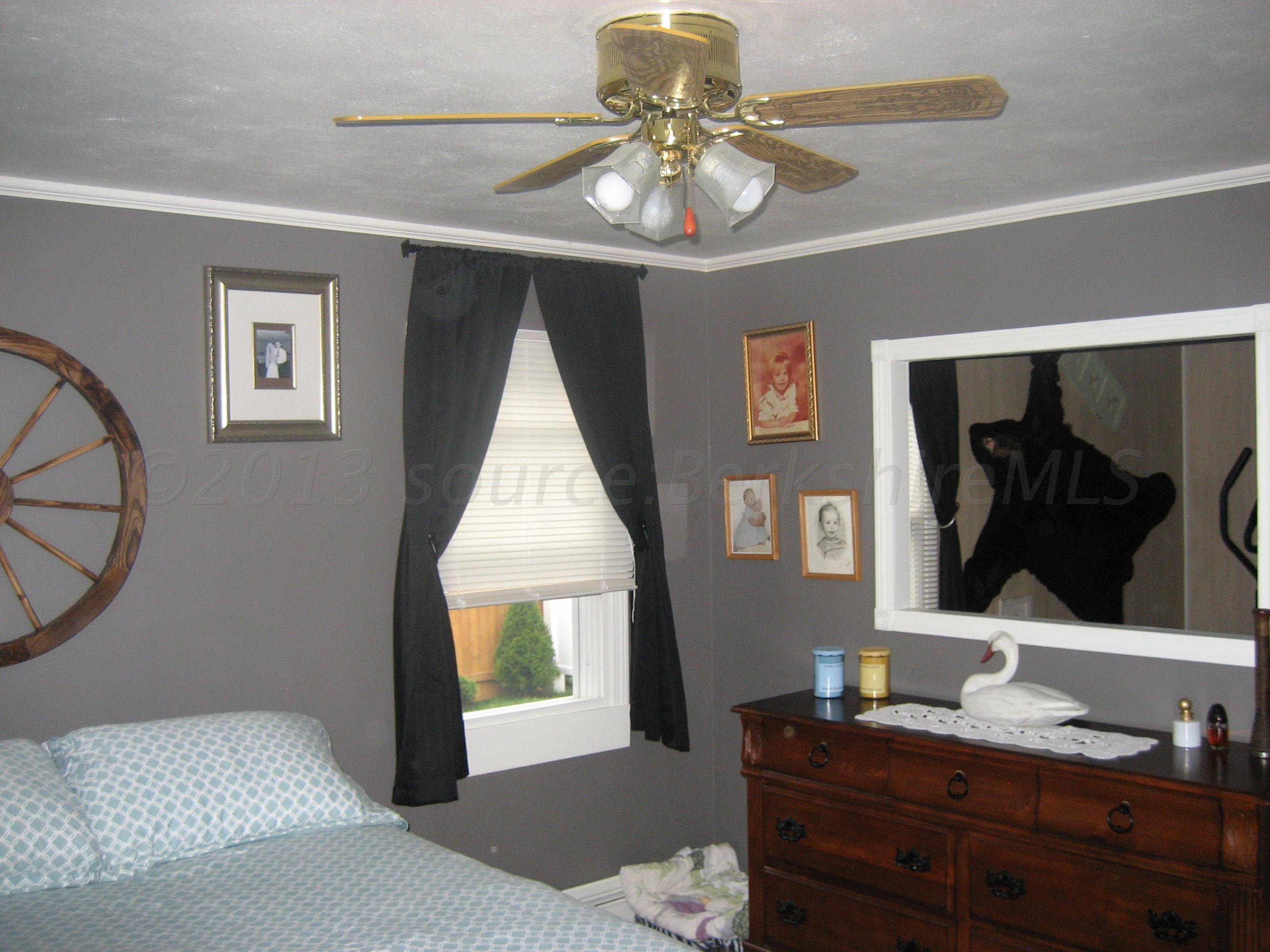 48 Edgemere Road Dalton, MA 01226 - Photo 56 of 64 Master Bed3