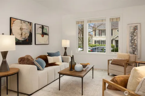 $1,550,000 | 1764 11th Avenue Northeast, Issaquah, WA 98029