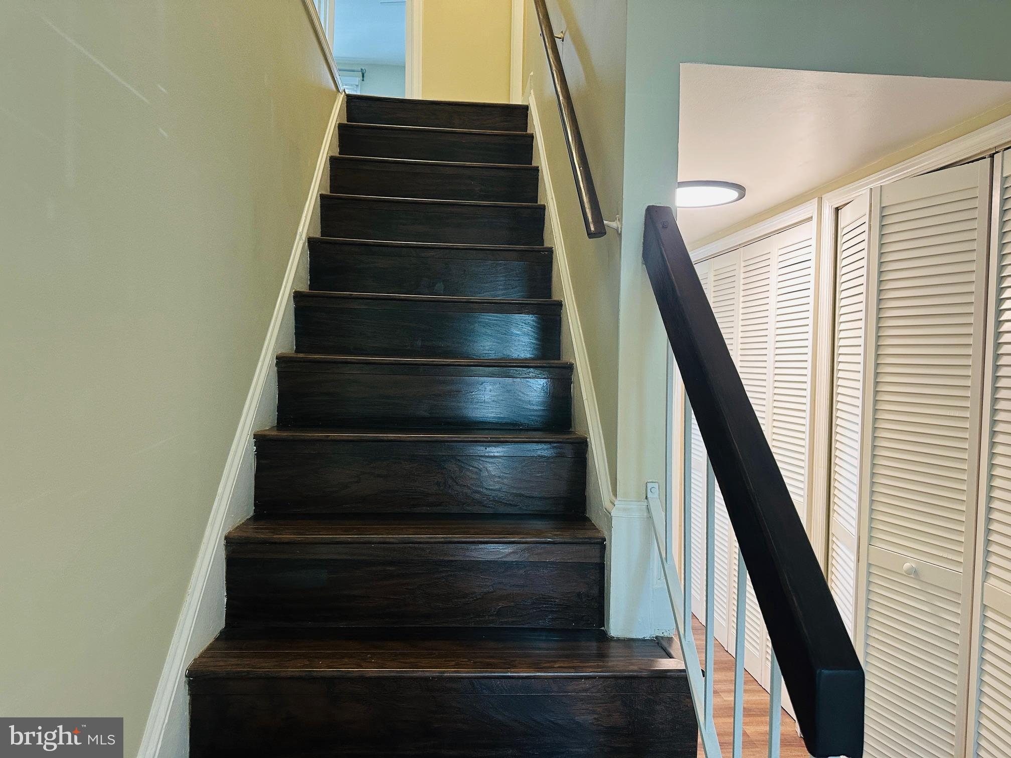 102 Hayloft Circle Sterling, VA 20164 - Photo 18 of 39