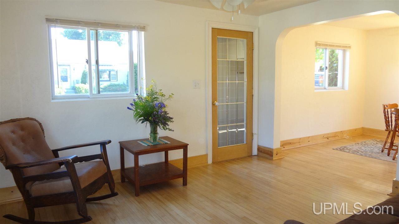 445 West Ridge Street Marquette, MI 49855 - Photo 2 of 43 Gallery Image 2