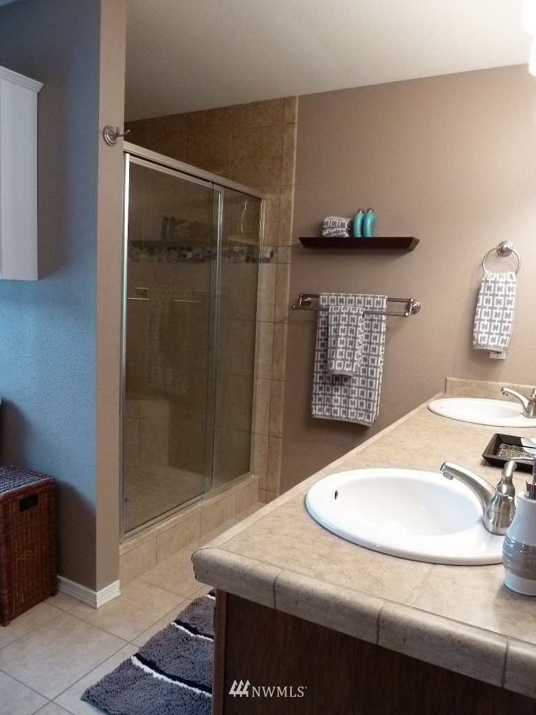 3202 Southeast Nelson Road Olalla, WA 98359 - Photo 7 of 25 Gallery Image 7