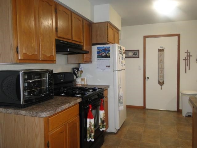 2115 East Dodge Road Clio, MI 48420 - Photo 9 of 22 21445283-8.JPG