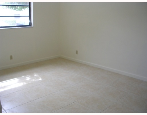 50 Southeast 12th Street, Unit 161 Boca Raton, FL 33432 - Photo 4 of 7 Additional Photo