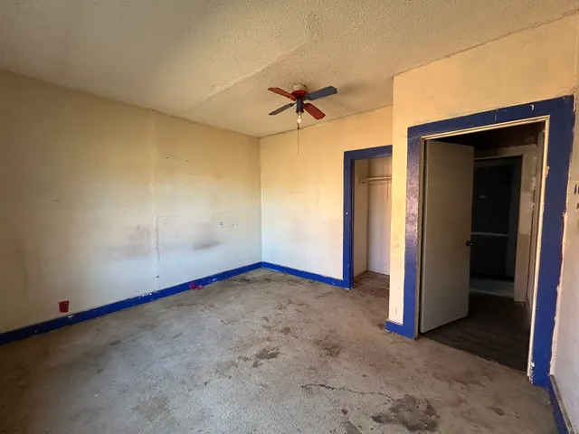 $900 | 903 West 8th Street, Quanah, TX 79252