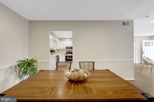 $599,000 | 104 West Amhurst Place, Sterling, VA 20164