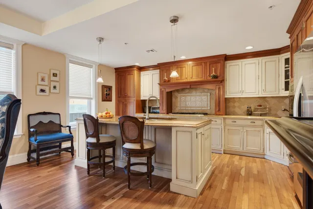 $3,250,000 | 18 Congress Street, Unit 302, Portsmouth, NH 03801