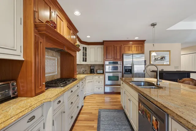 $3,250,000 | 18 Congress Street, Unit 302, Portsmouth, NH 03801