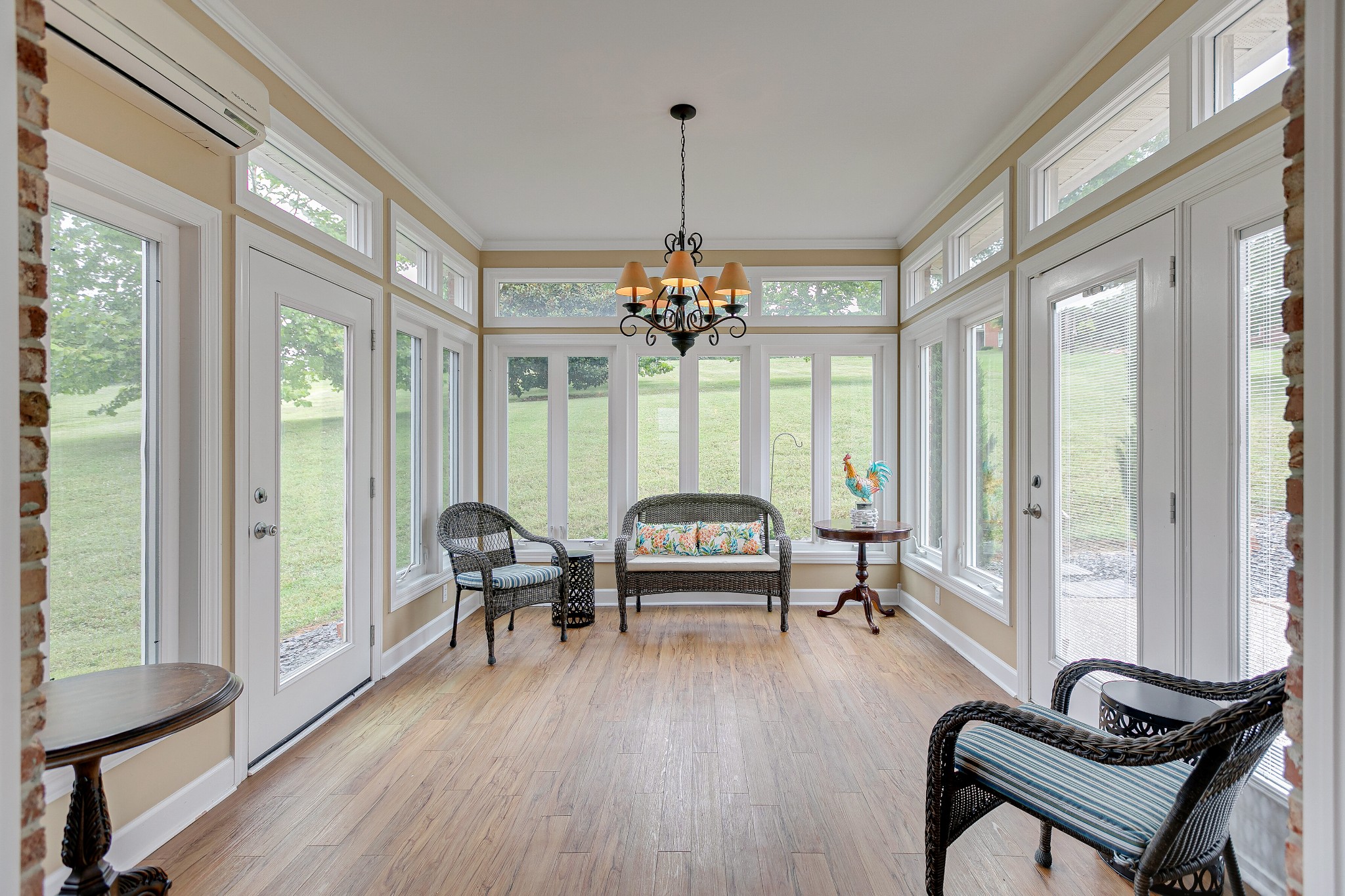 3013 Viewpointe Way Columbia, TN 38401 - Photo 16 of 39 a living room with furniture and a large window