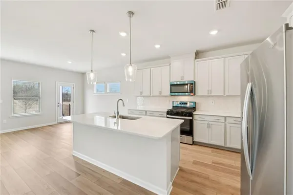 $437,980 | 405 Morgan Crk Road, Pendergrass, GA 30567