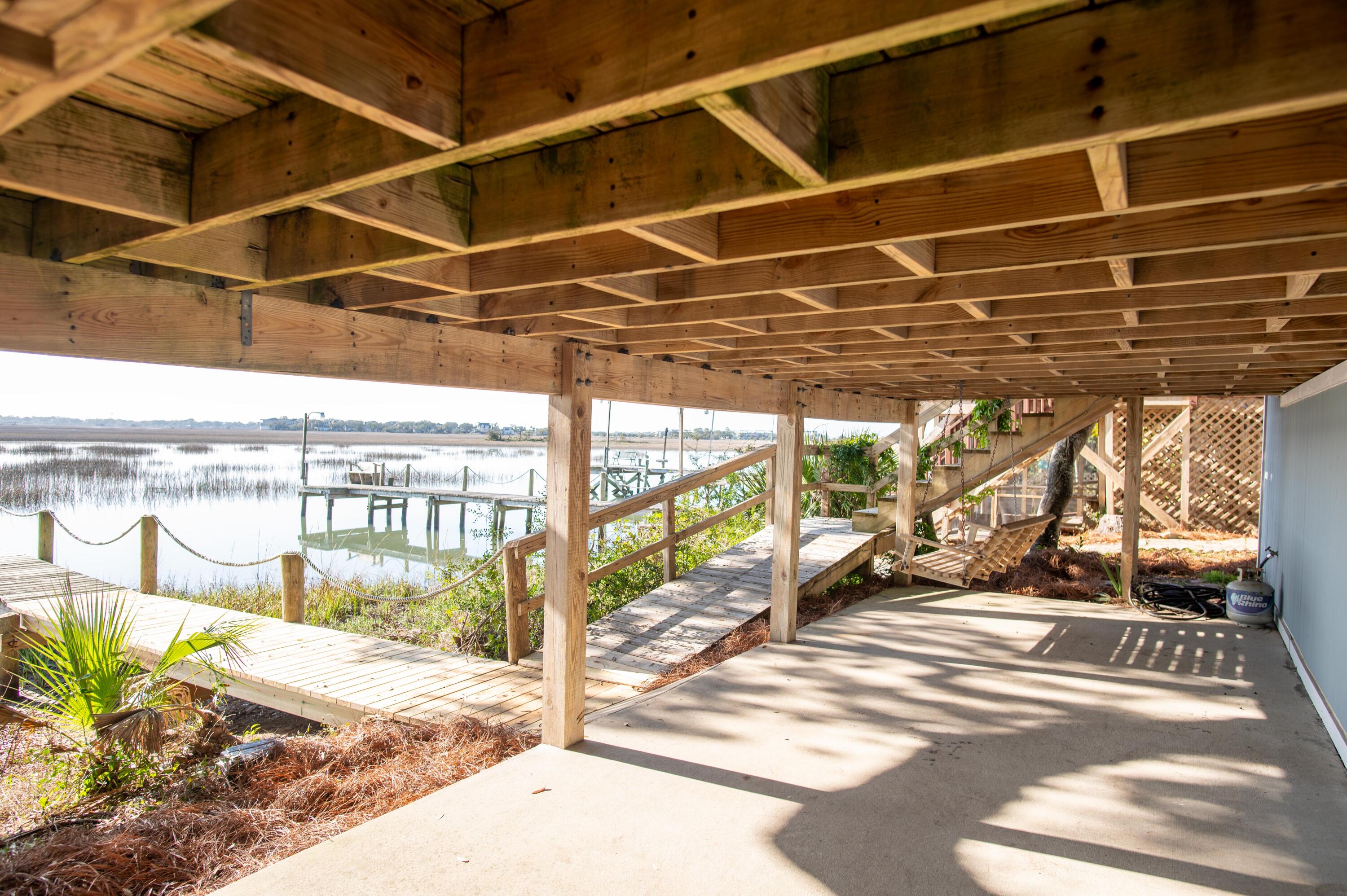 1599 Terns Nest Road Charleston, SC 29412 - Photo 36 of 64 Backyard patio