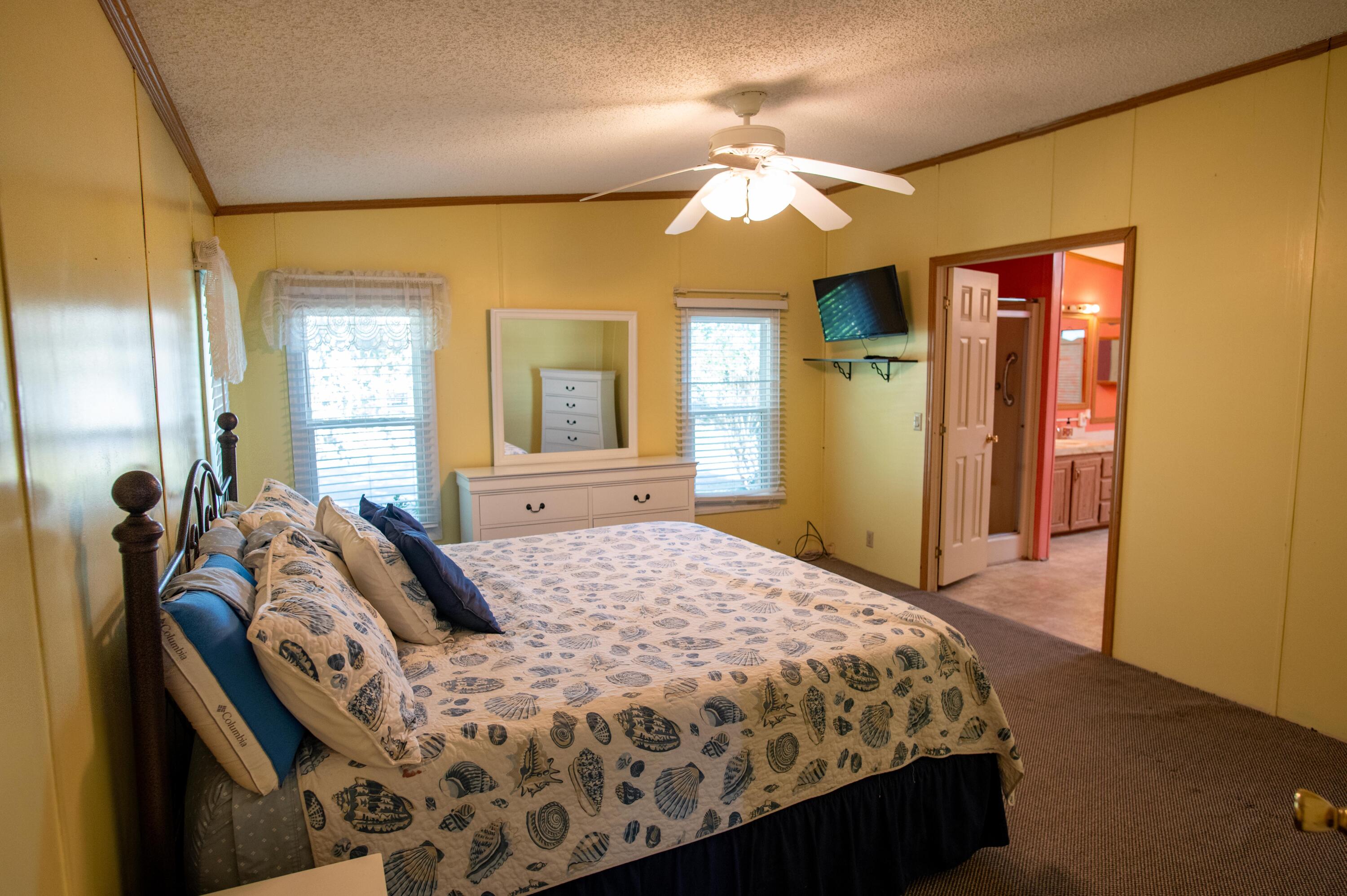 1599 Terns Nest Road Charleston, SC 29412 - Photo 42 of 64 Primary bedroom
