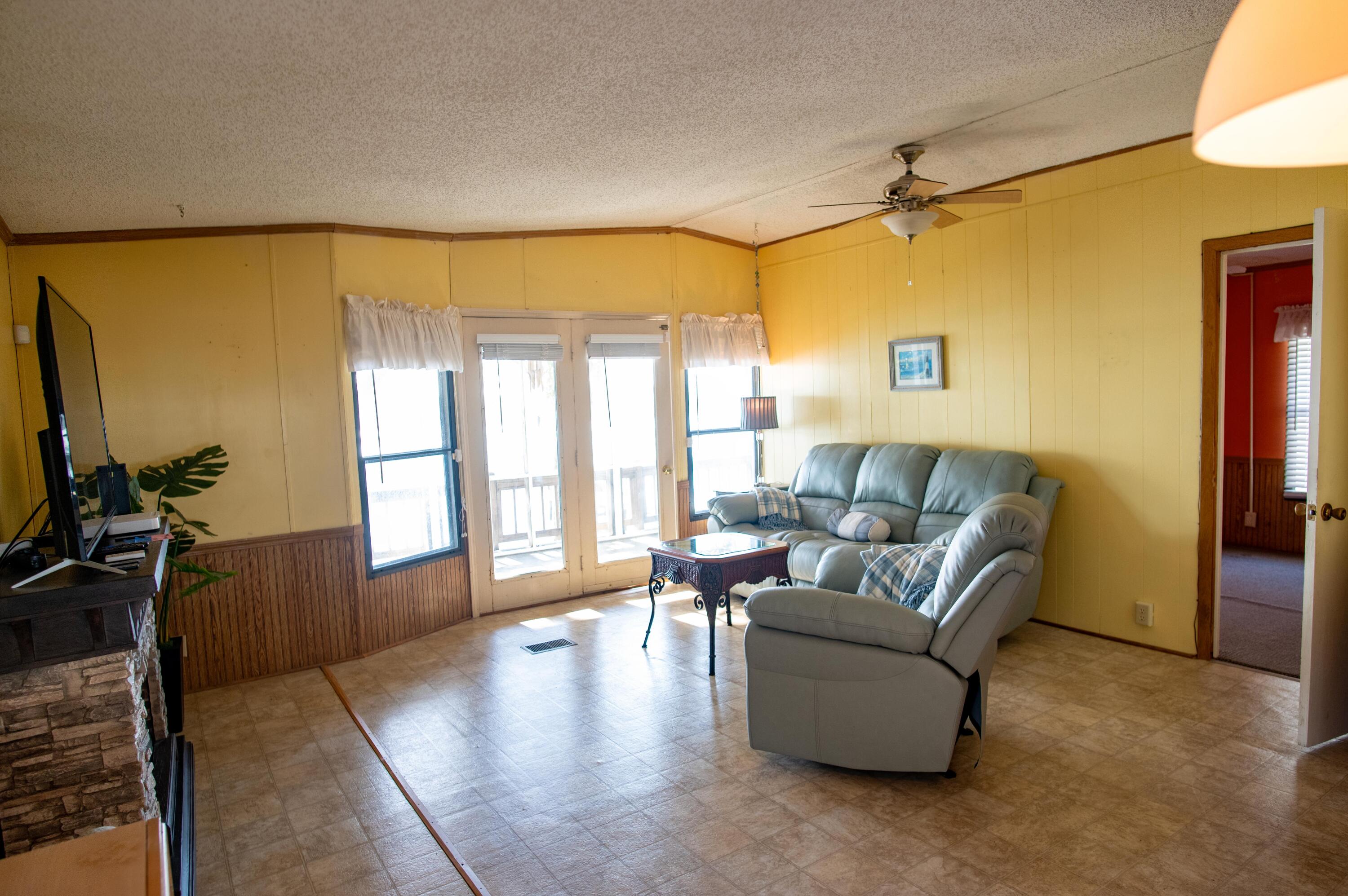 1599 Terns Nest Road Charleston, SC 29412 - Photo 53 of 64 Family Room