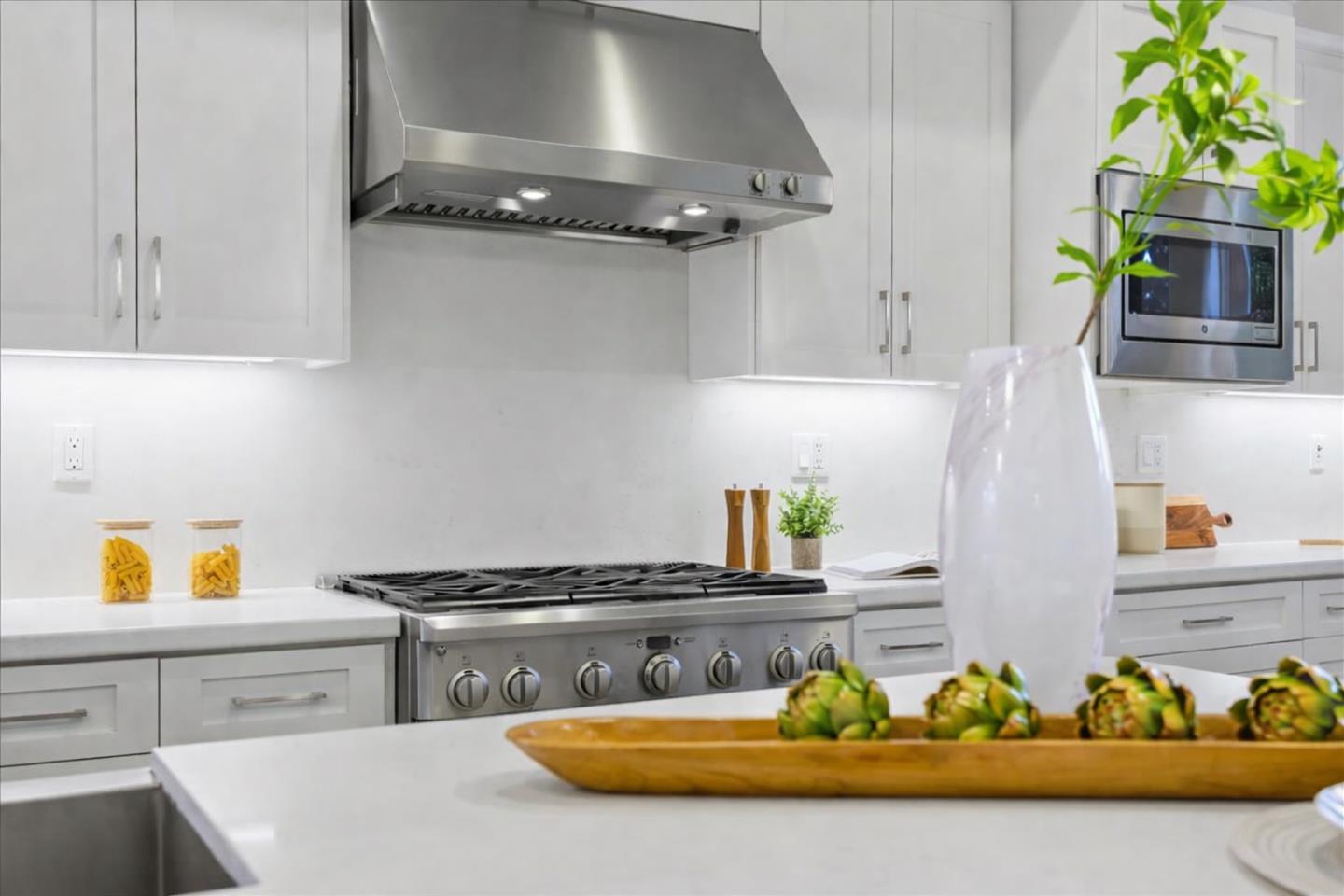 1972 Sage Loop Mountain View, CA 94043 - Photo 12 of 51