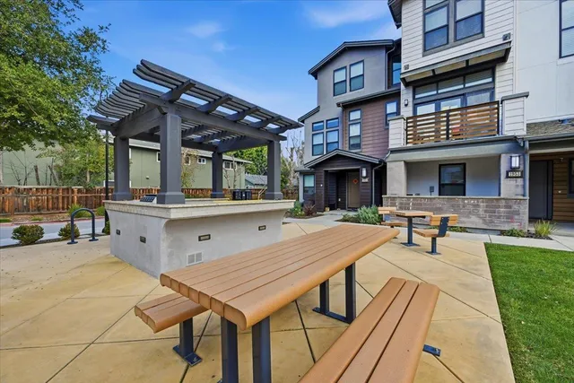 $1,999,888 | 1972 Sage Loop, Mountain View, CA 94043