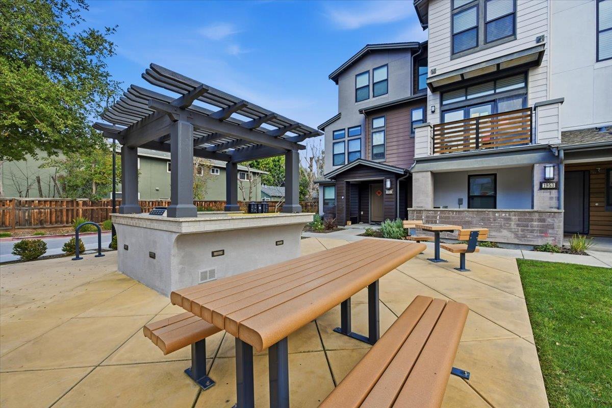 1972 Sage Loop Mountain View, CA 94043 - Photo 43 of 51