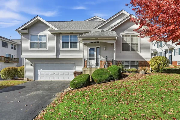 $208,000 | 1452 Fox Hound Trail, Beecher, IL 60401