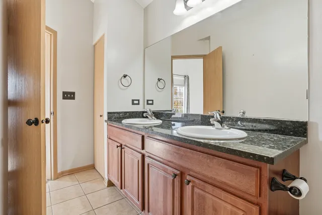 $215,000 | 1452 Fox Hound Trail, Beecher, IL 60401