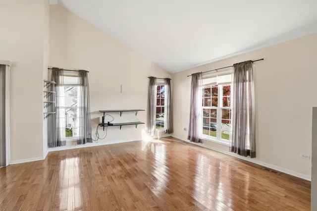 $215,000 | 1452 Fox Hound Trail, Beecher, IL 60401