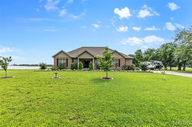 $499,900 | 243 North Ridge Road, Sikeston, MO 63801