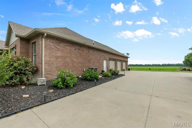$499,900 | 243 North Ridge Road, Sikeston, MO 63801