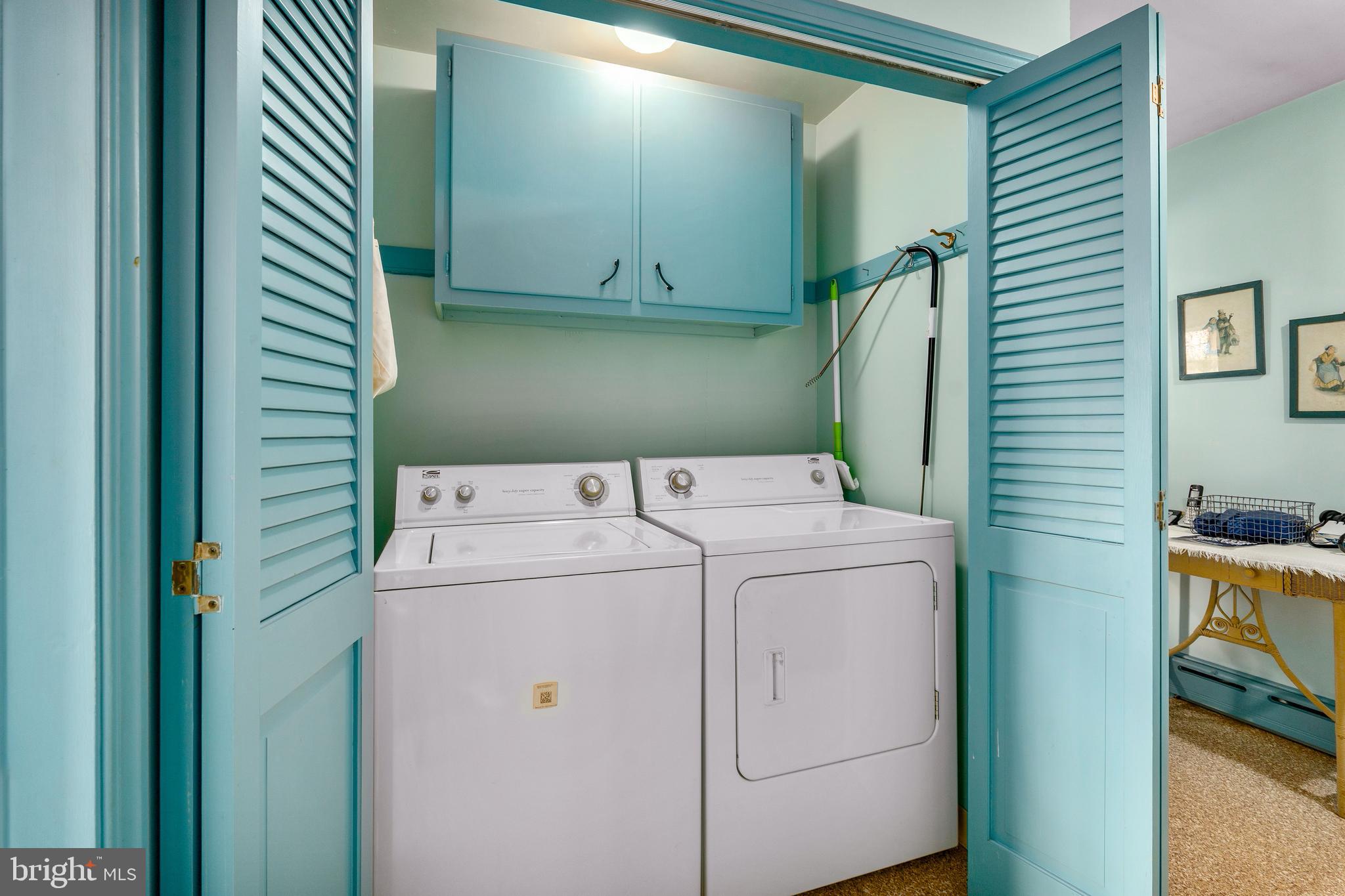 10 Pogue Avenue Rising Sun, MD 21911 - Photo 19 of 35 Washer/Dryer in mud room on main level