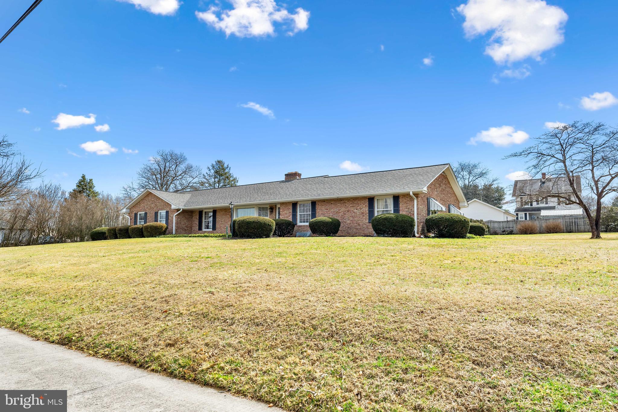 10 Pogue Avenue Rising Sun, MD 21911 - Photo 3 of 35 Beautiful ALL BRICK rancher!