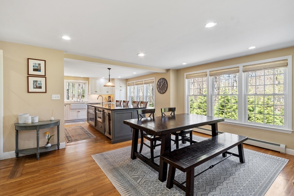 112 Stonecleave Road North Andover, MA 01845 - Photo 6 of 38 Gallery Image 6
