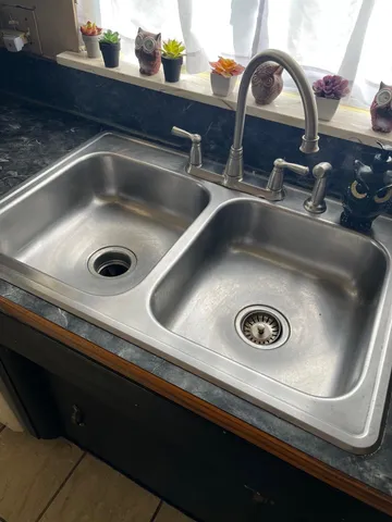 $189,900 | 9160 Kinloch Street, Redford, MI 48239