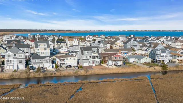 $1,425,000 | 124 St Lawrence Boulevard, Brick, NJ 08723